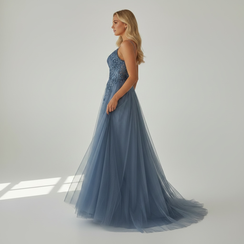 Robe de Soirée Longue Glamour – Robe de Luxe de la boutique Lovea Paris
