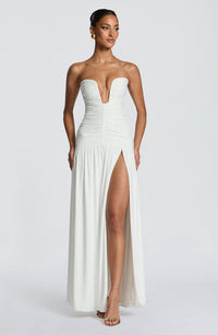 Junia Maxi Dress