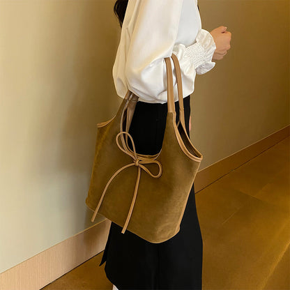 Robe Lily